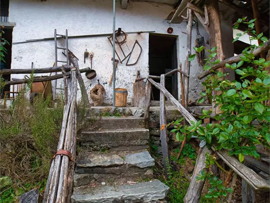 Immagine 36 di Casa indipendente in vendita  in MOLINI a Calasca-Castiglione