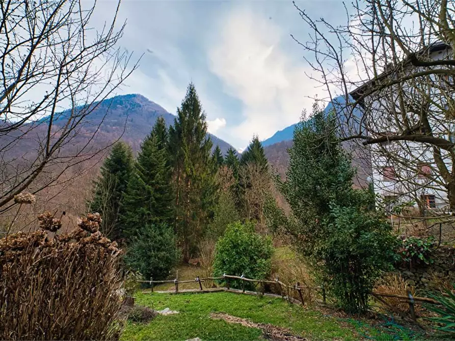 Immagine 34 di Casa indipendente in vendita  in MOLINI a Calasca-Castiglione