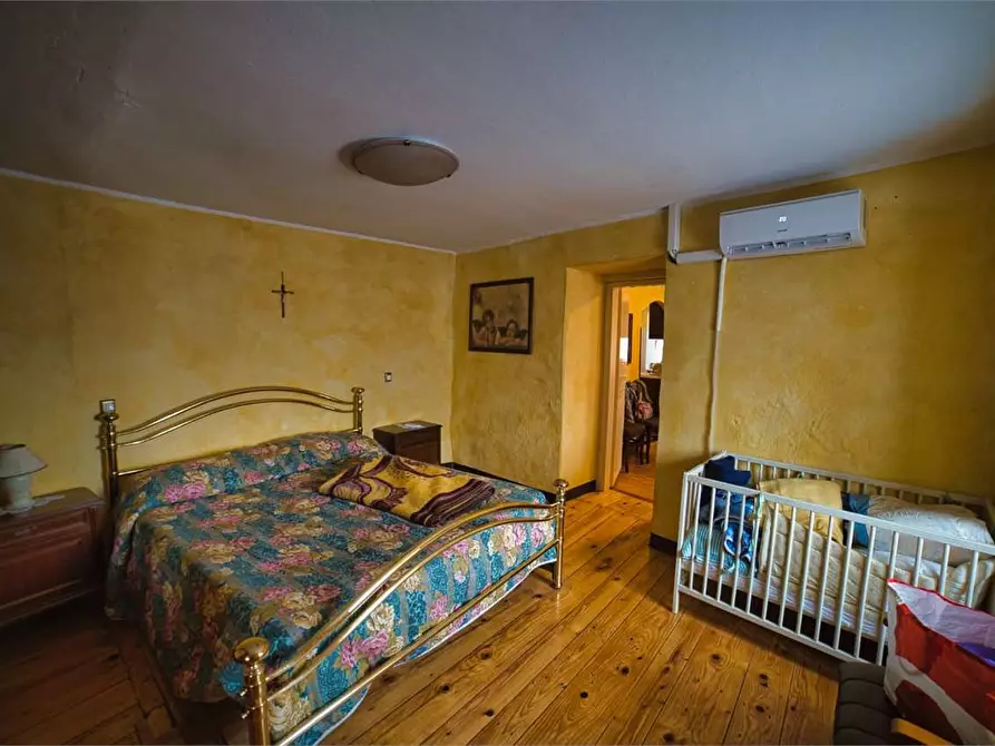 Immagine 24 di Casa indipendente in vendita  in  Mongiardino a Villadossola