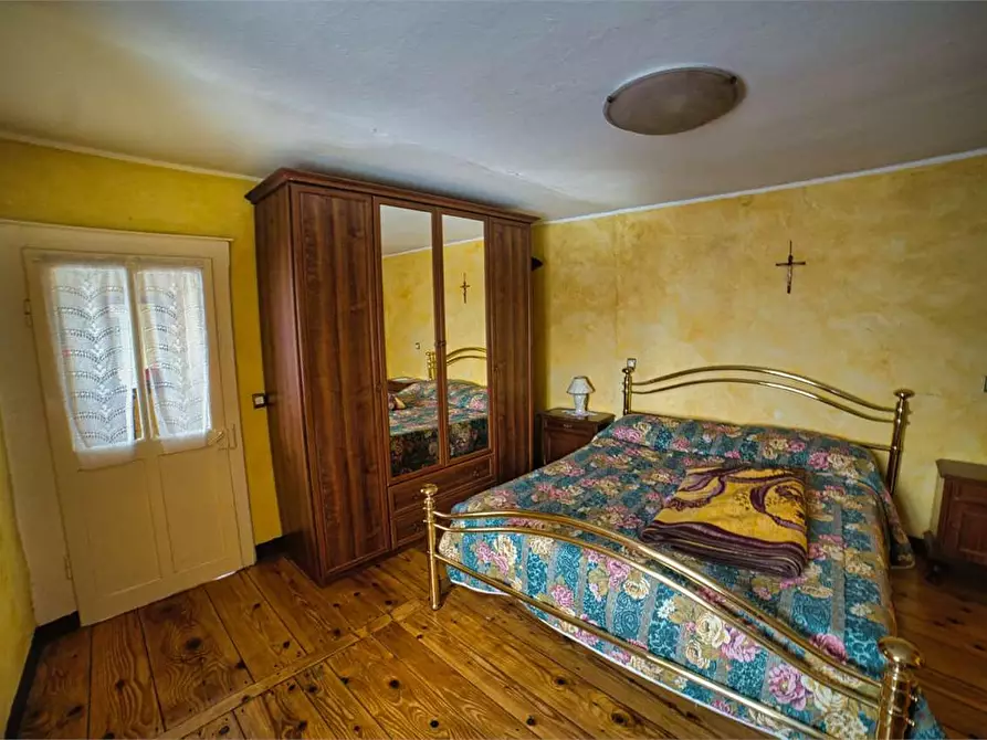 Immagine 28 di Casa indipendente in vendita  in  Mongiardino a Villadossola