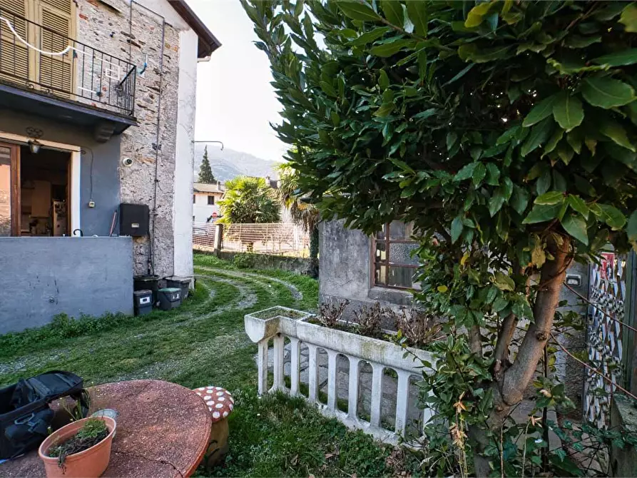 Immagine 4 di Porzione di casa in vendita  in Edmondo Rossi a Ornavasso