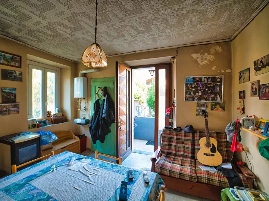 Immagine 10 di Porzione di casa in vendita  in Edmondo Rossi a Ornavasso