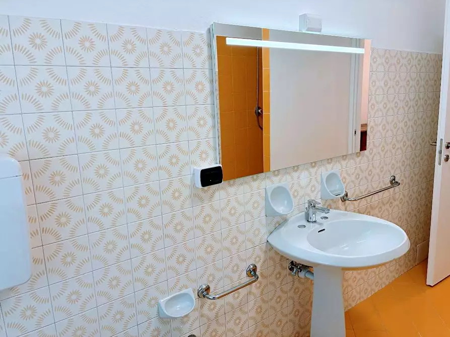 Immagine 39 di Appartamento in affitto  in sempione  120 a Crevoladossola