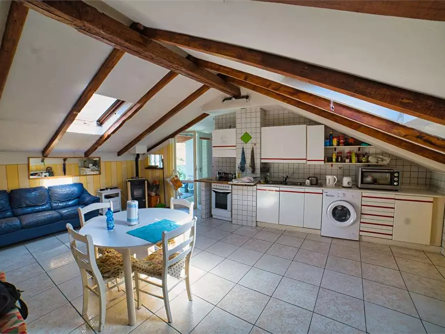 Immagine 4 di Appartamento in vendita  in  Garibaldi a Premosello-Chiovenda