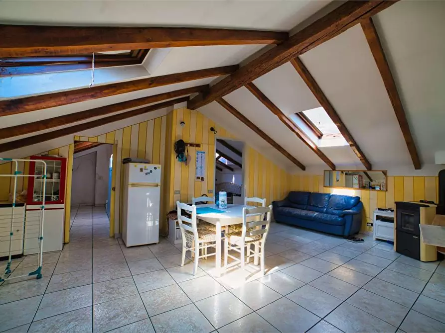 Immagine 6 di Appartamento in vendita  in  Garibaldi a Premosello-Chiovenda