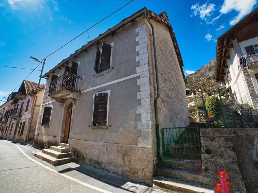 Immagine 3 di Casa indipendente in vendita  in re a Re