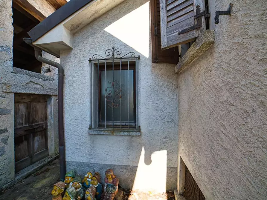 Immagine 26 di Casa indipendente in vendita  in re a Re