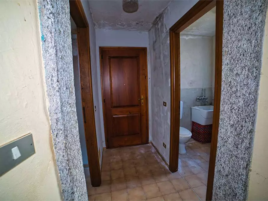 Immagine 9 di Casa indipendente in vendita  in re a Re