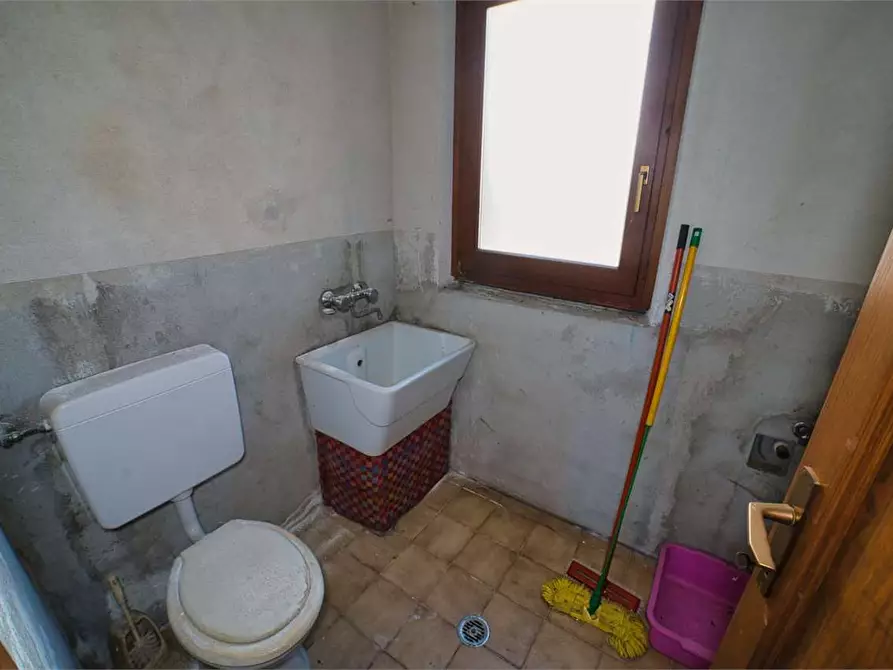 Immagine 23 di Casa indipendente in vendita  in re a Re