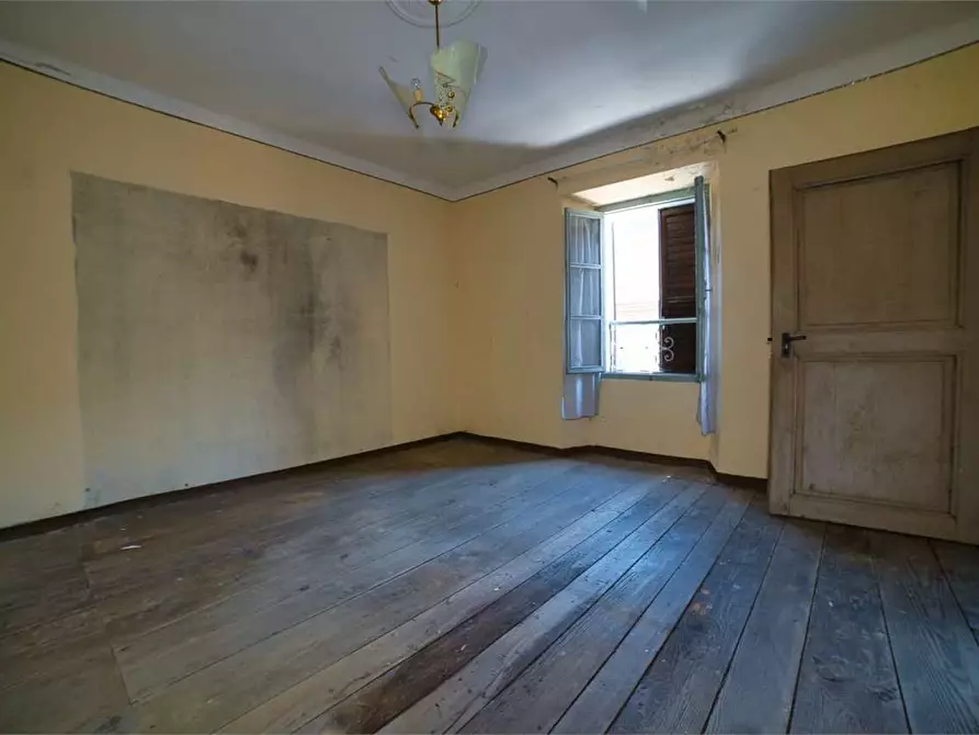 Immagine 11 di Casa indipendente in vendita  in re a Re