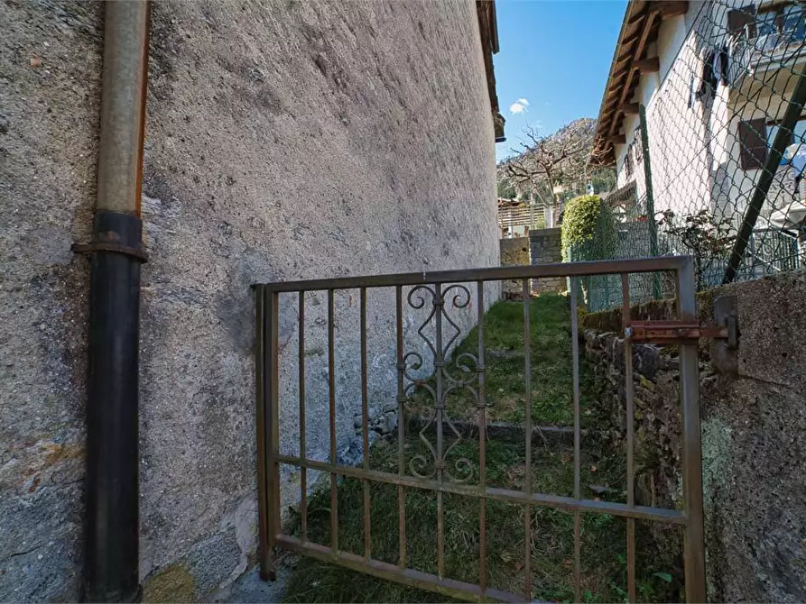 Immagine 45 di Casa indipendente in vendita  in re a Re