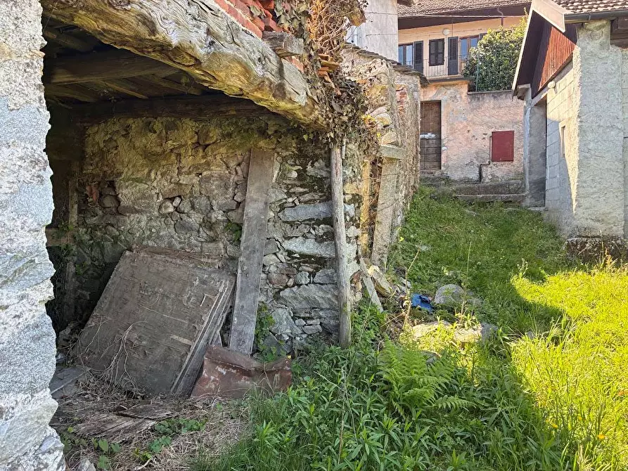 Immagine 14 di Rustico / casale in vendita  in arzo a Casale Corte Cerro