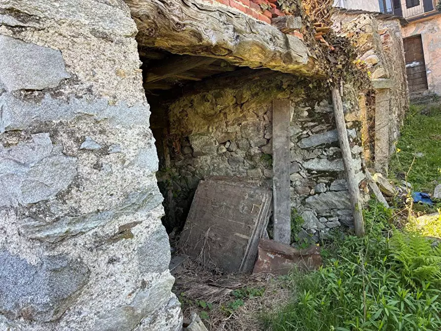 Immagine 13 di Rustico / casale in vendita  in arzo a Casale Corte Cerro