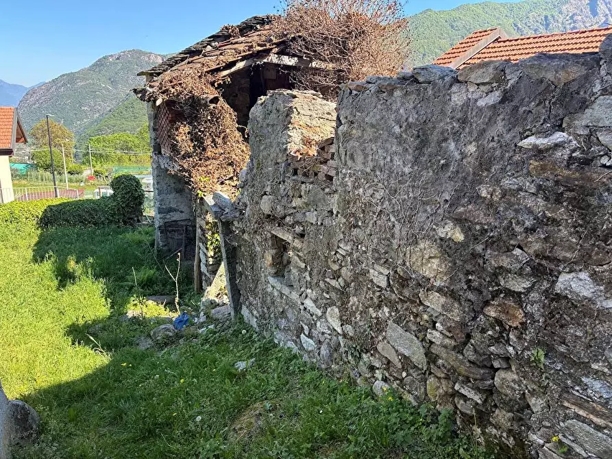 Immagine 3 di Rustico / casale in vendita  in arzo a Casale Corte Cerro