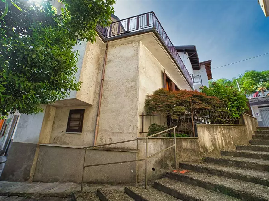 Immagine 6 di Casa indipendente in vendita  in BAGNOLINI   a Villadossola