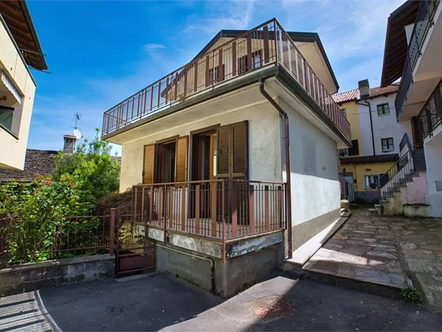 Immagine 1 di Casa indipendente in vendita  in BAGNOLINI   a Villadossola