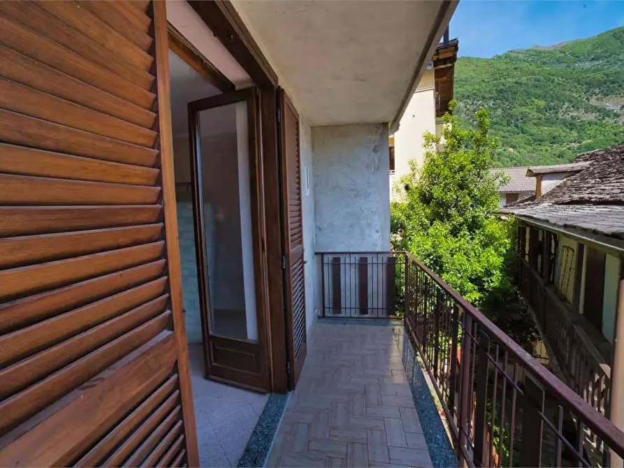 Immagine 35 di Casa indipendente in vendita  in BAGNOLINI   a Villadossola