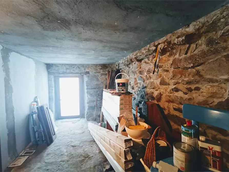 Immagine 27 di Baita in vendita  in ALPE PATELLI a Calasca-Castiglione