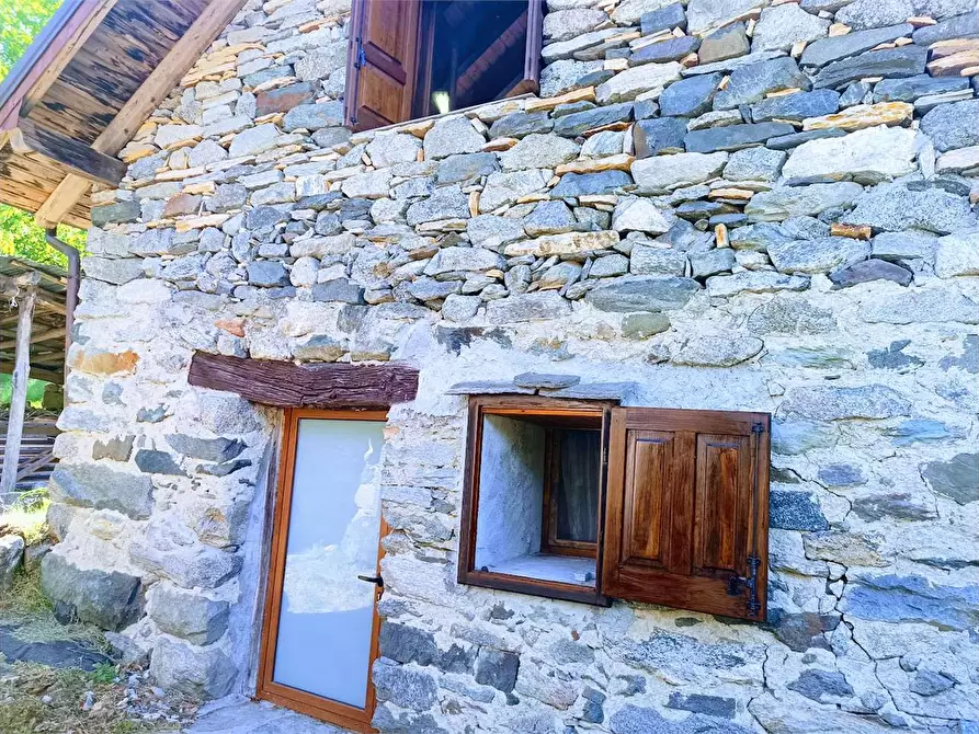 Immagine 5 di Baita in vendita  in ALPE PATELLI a Calasca-Castiglione
