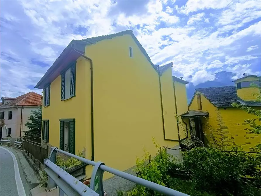 Immagine 3 di Appartamento in vendita  in TONINELLI a Villadossola
