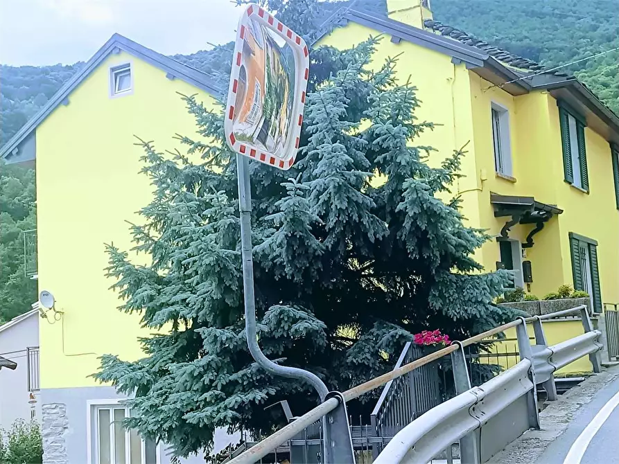 Immagine 5 di Appartamento in vendita  in TONINELLI a Villadossola