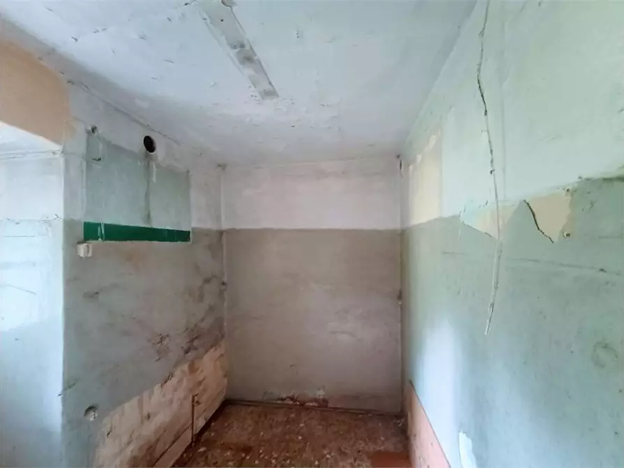 Immagine 14 di Casa indipendente in vendita  in Via Savoia a Villadossola