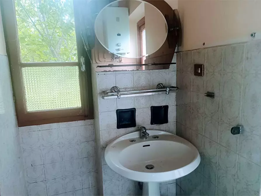 Immagine 27 di Casa indipendente in vendita  in Via Savoia a Villadossola