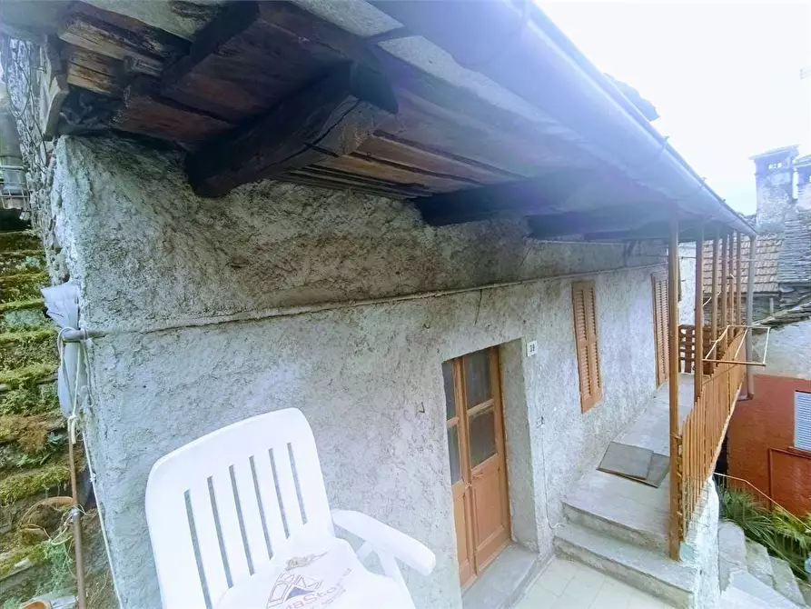 Immagine 3 di Casa indipendente in vendita  in Via Savoia a Villadossola