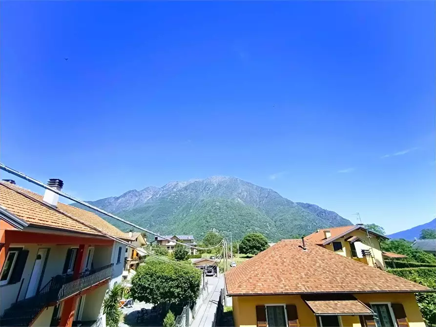 Immagine 2 di Appartamento in vendita  in centro a Pieve Vergonte