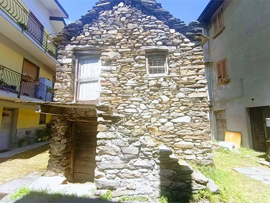 Immagine 3 di Rustico / casale in vendita  in moiachina a Piedimulera