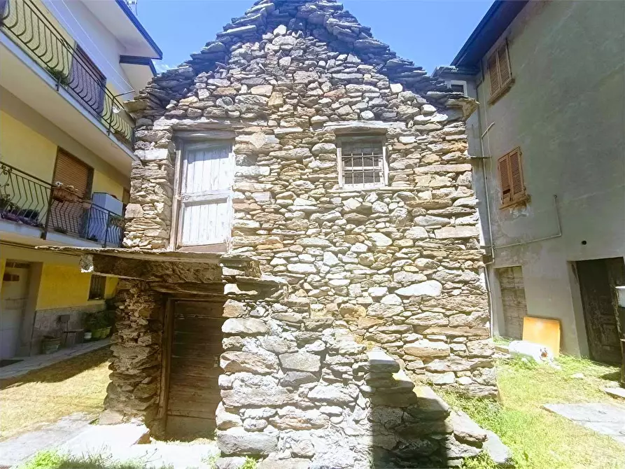 Immagine 2 di Rustico / casale in vendita  in moiachina a Piedimulera