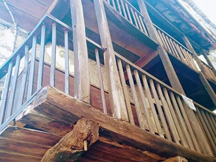 Immagine 30 di Casa indipendente in vendita  in PIAZZA CHIESA a Borgomezzavalle