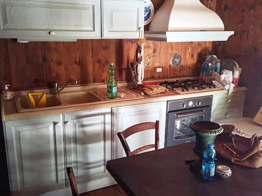 Immagine 54 di Casa indipendente in vendita  in PIAZZA CHIESA a Borgomezzavalle