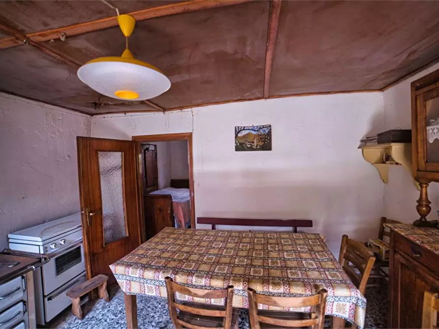 Immagine 12 di Porzione di casa in vendita  in SOPRA a Varzo