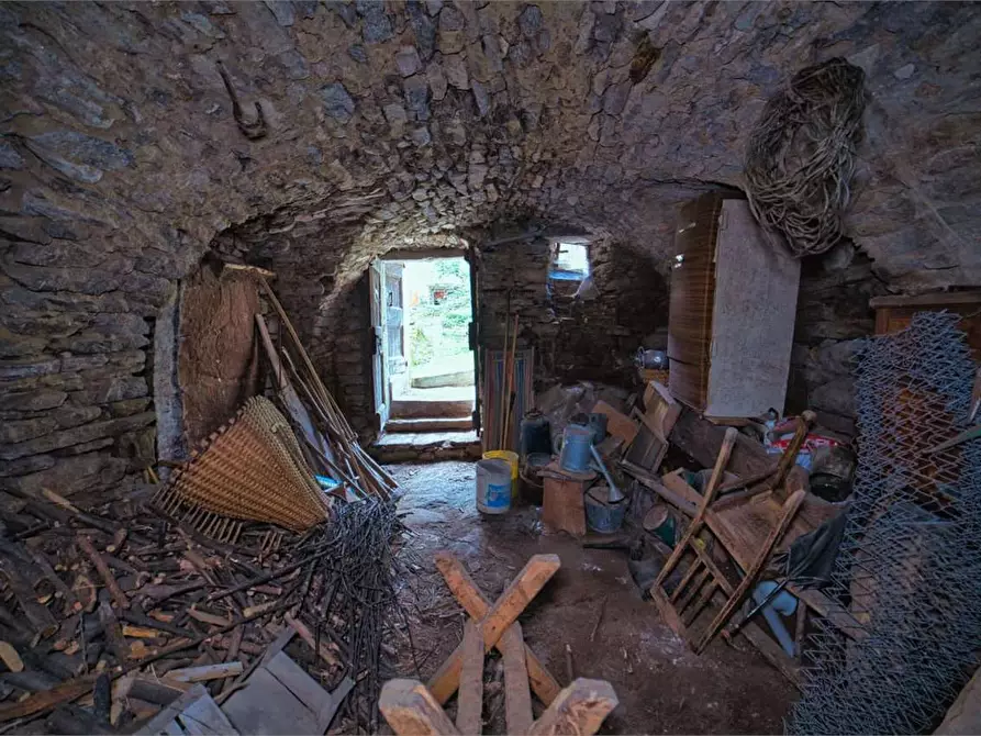 Immagine 34 di Porzione di casa in vendita  in SOPRA a Varzo