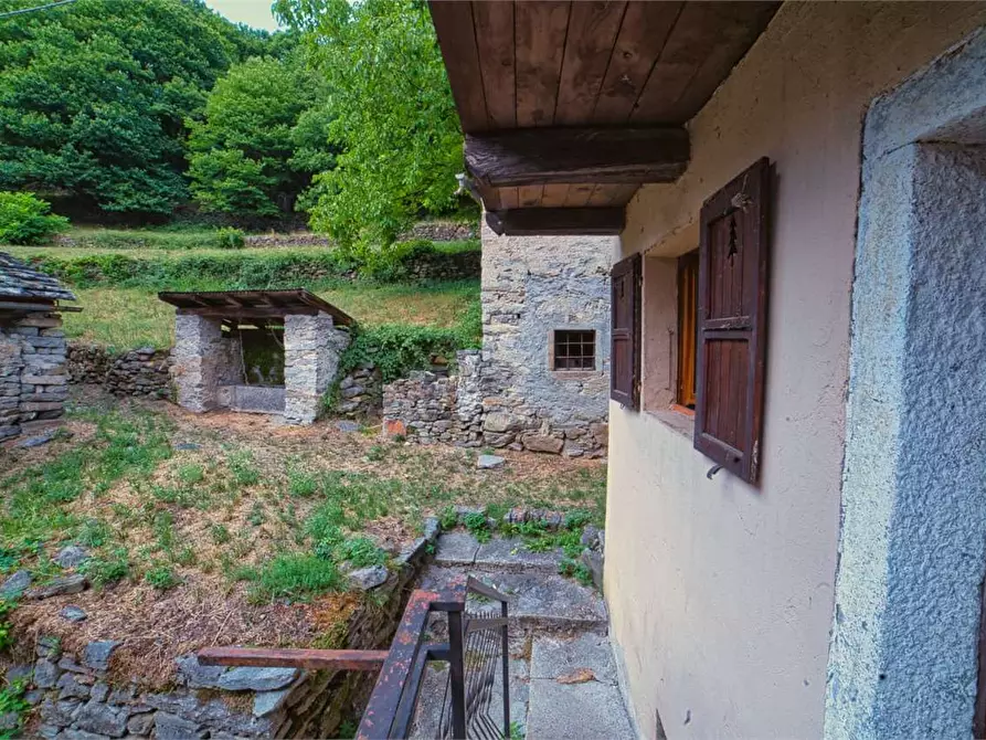 Immagine 35 di Porzione di casa in vendita  in SOPRA a Varzo