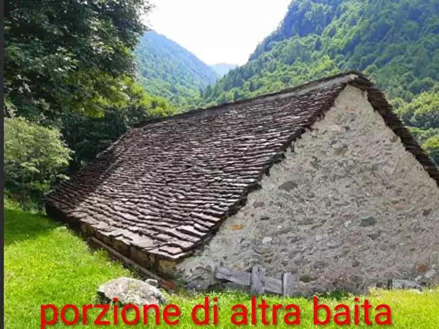 Immagine 11 di Baita in vendita  in VAL LOANA a Malesco
