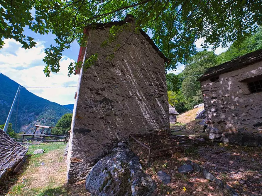 Immagine 38 di Baita in vendita  in VAL LOANA a Malesco