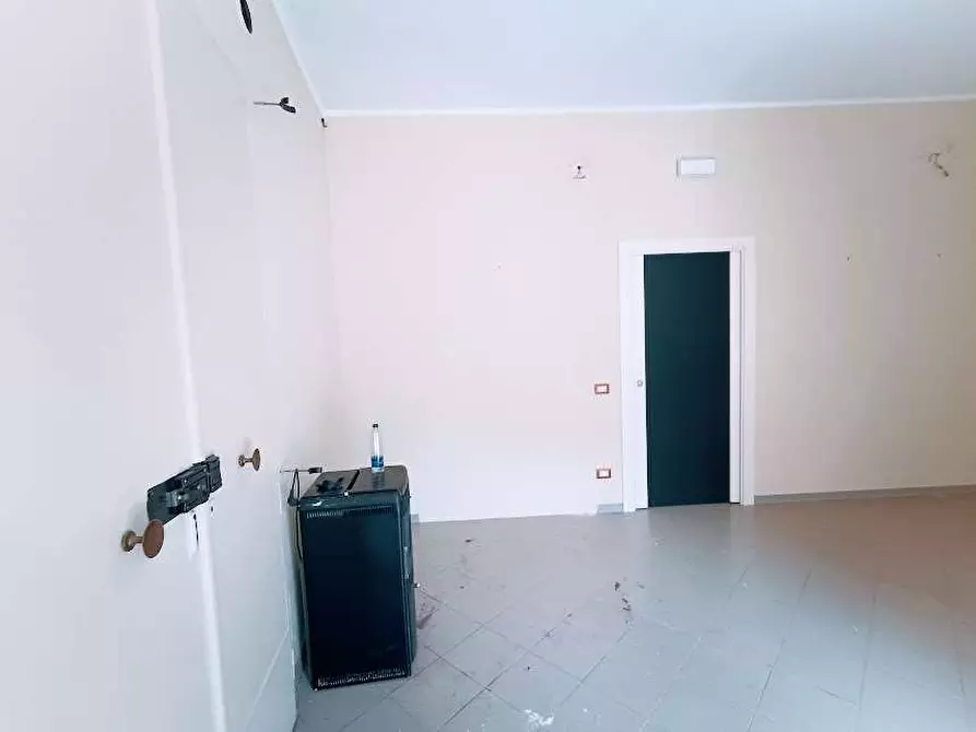 Immagine 7 di Negozio in vendita  in piazza piemonte a Piedimulera