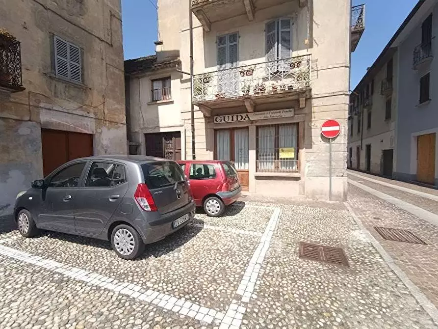 Immagine 4 di Negozio in vendita  in piazza piemonte a Piedimulera