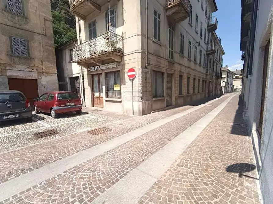 Immagine 3 di Negozio in vendita  in piazza piemonte a Piedimulera