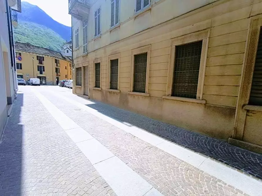 Immagine 23 di Negozio in vendita  in piazza piemonte a Piedimulera