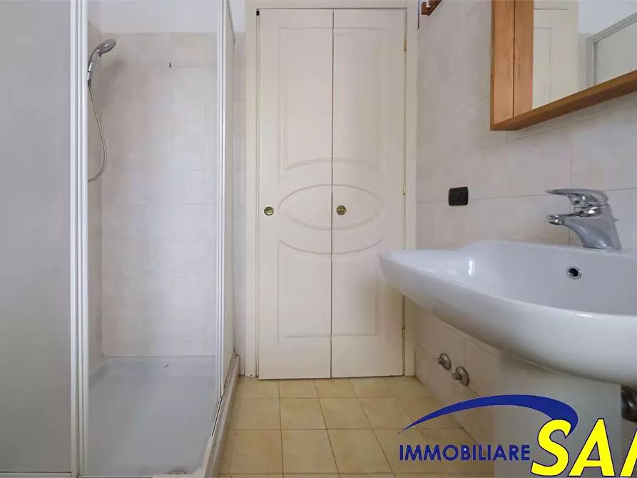 Immagine 17 di Bilocale in affitto  in Via Donizetti 16 a Monza