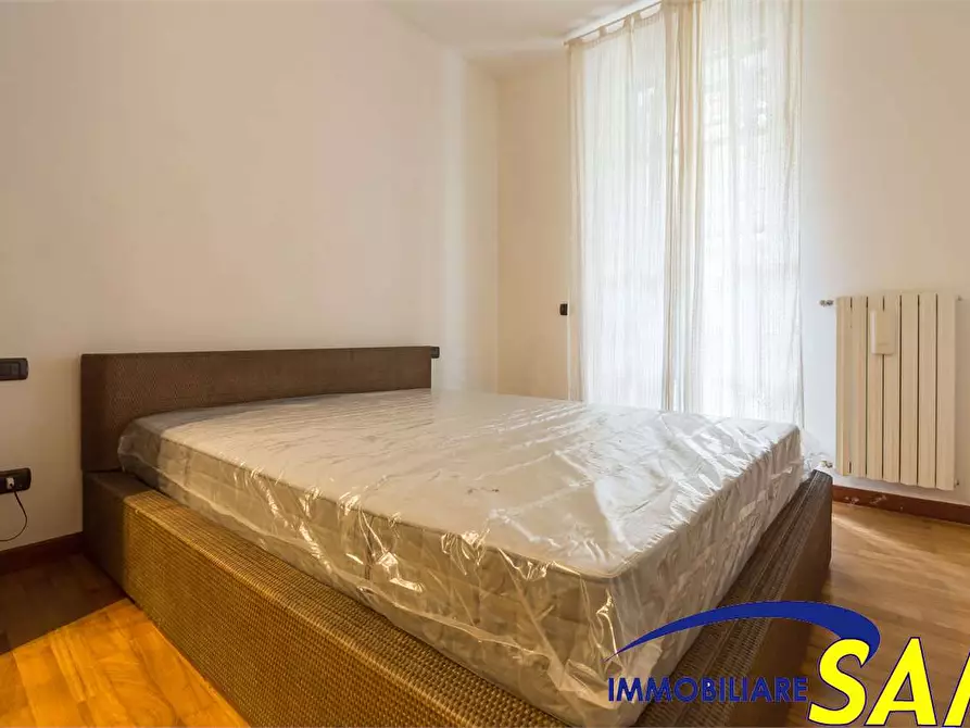 Immagine 18 di Bilocale in affitto  in Via Donizetti 16 a Monza