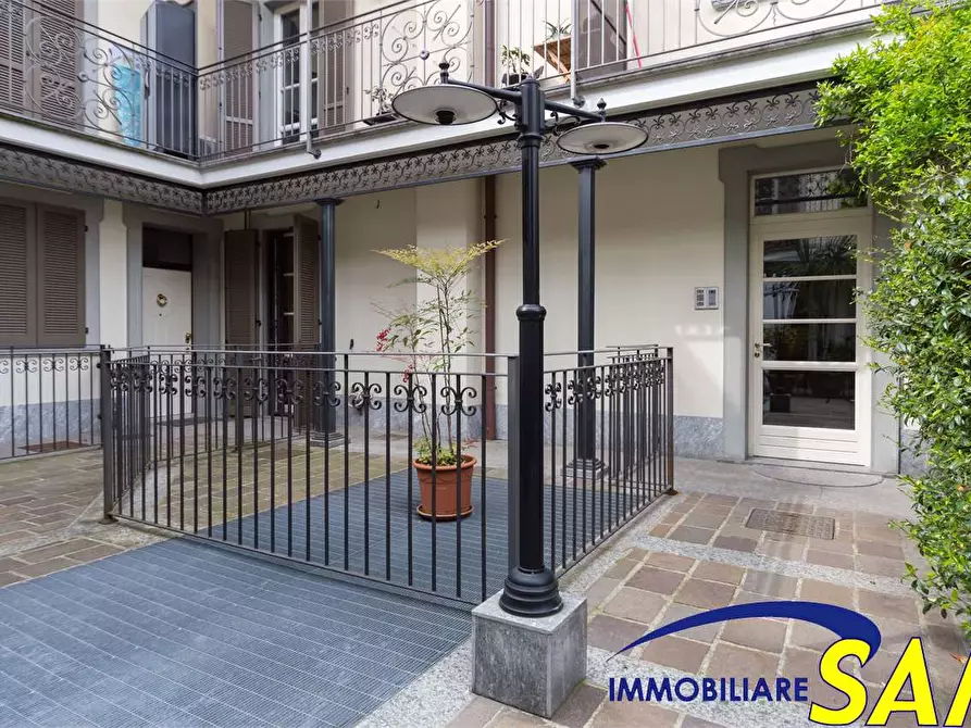 Immagine 21 di Bilocale in affitto  in Via Donizetti 16 a Monza