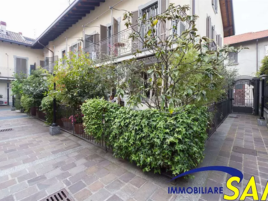 Immagine 23 di Bilocale in affitto  in Via Donizetti 16 a Monza