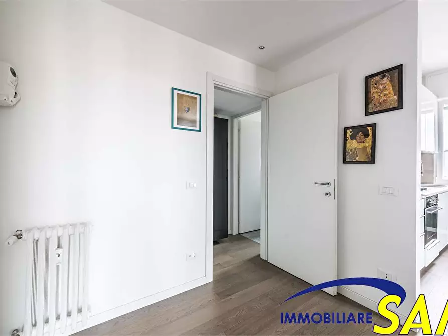 Immagine 17 di Bilocale in affitto  in Via Morosini 27 a Milano