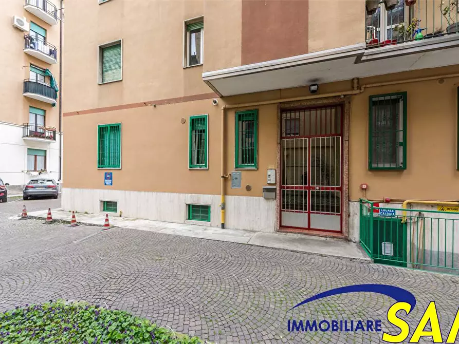 Immagine 30 di Bilocale in affitto  in Via Morosini 27 a Milano