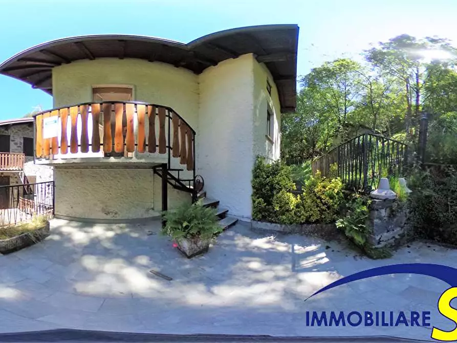 Immagine 4 di Quadrilocale in vendita  in Via Beltrame 20 a Valbondione