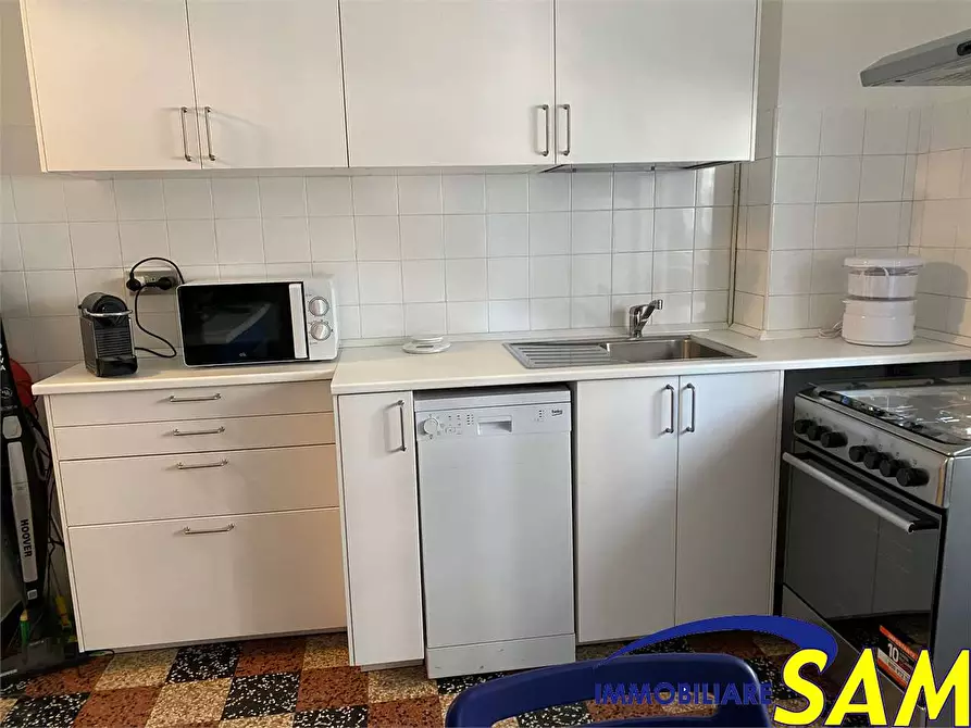 Immagine 9 di Bilocale in affitto  in Via Spinoza 5 a Milano